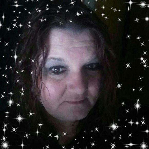 Meet your Posher, Debbie - Picture 1 of 1